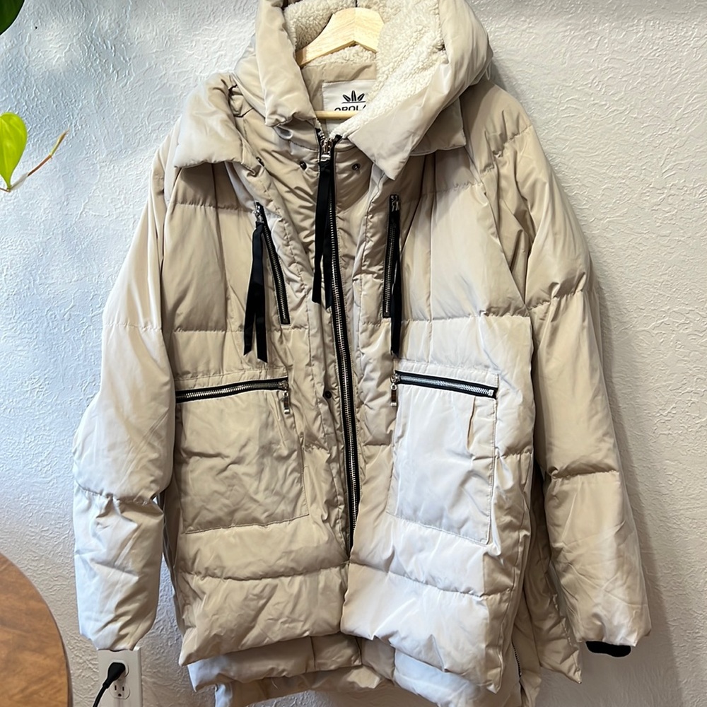 Adidas Women's Beige Puffer Jacket